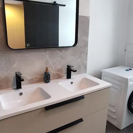 Апартаменты ღ Delfosse - 3 Chambres, Exterieur Et Wifi Fibre Дуэ